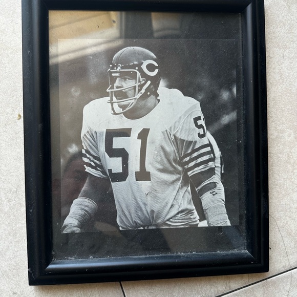 Pictures frame (2) - Picture 2 of 2